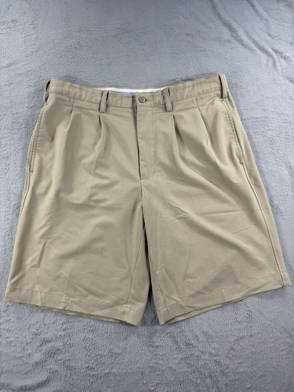 FootJoy Mens Pleated Golf Shorts 34x10 Khaki Beige Golf Stretch Performance
